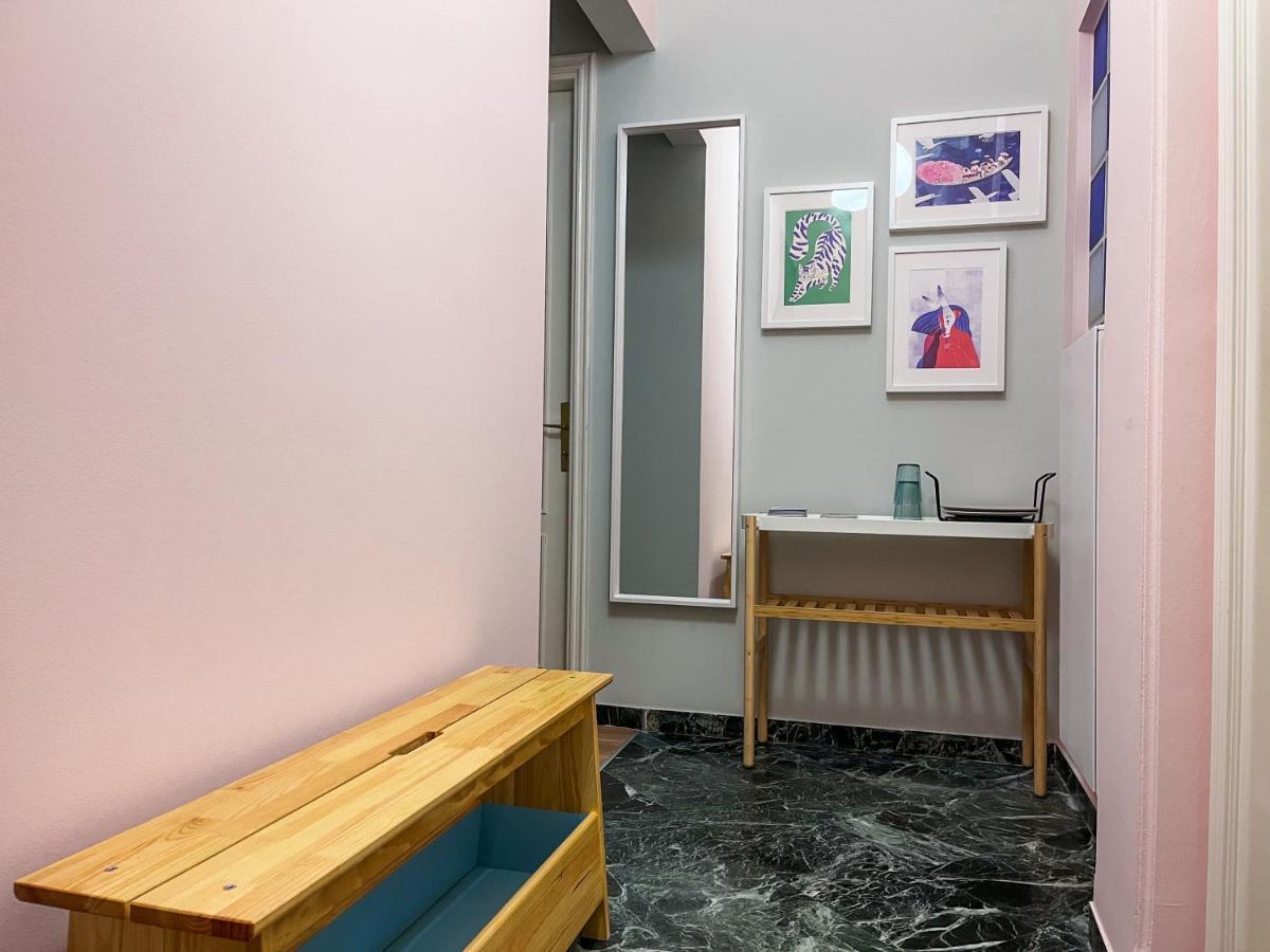Peaceful And Central Room With Balcony Next To Hilton Афіни Екстер'єр фото